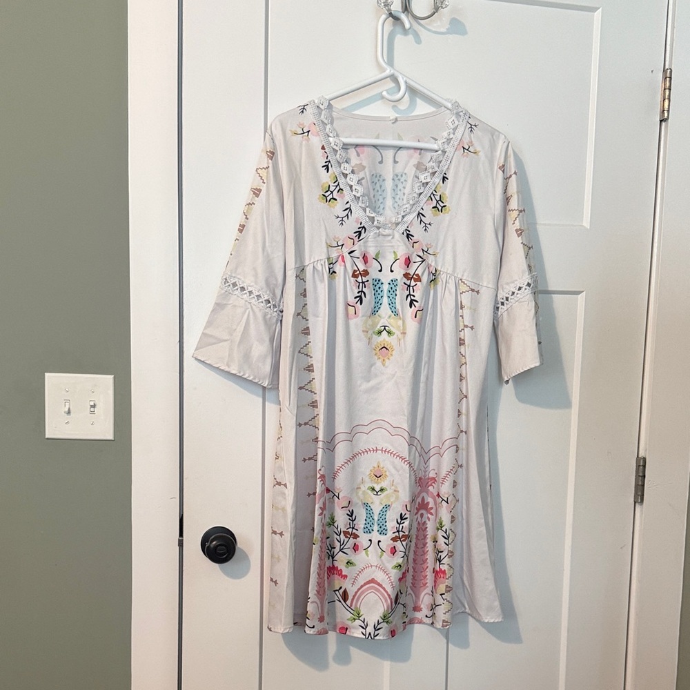 Embroidered White Tunic Top